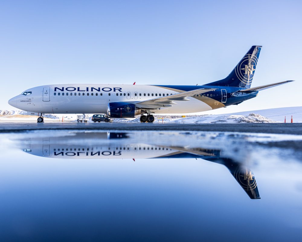 Nolinor Unveils New Branded 737-400