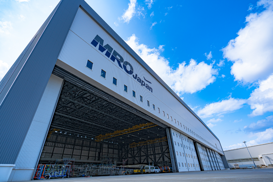 EFW and MRO Japan Enter MOU for Collaboration in A320P2F/A321P2F Conversions