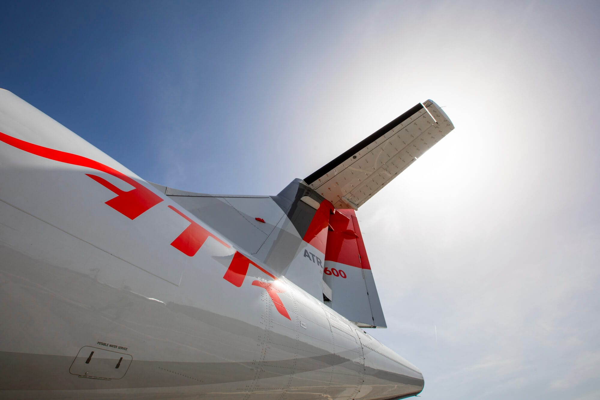 ATR announces sale of 10 ATR 72-600 to Avation