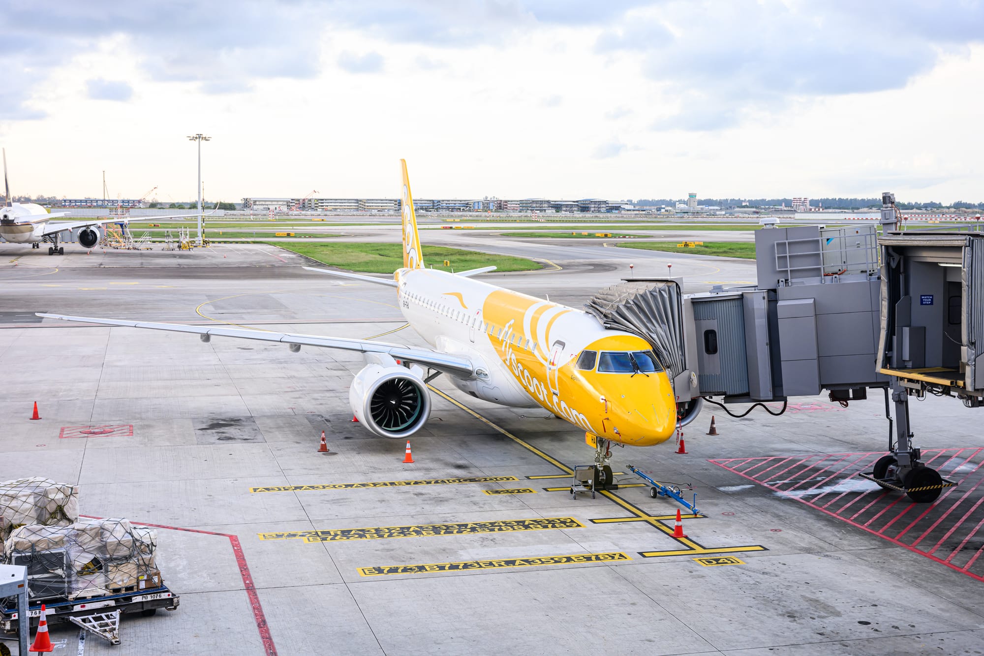 Scoot’s first E190-E2 commences revenue flights