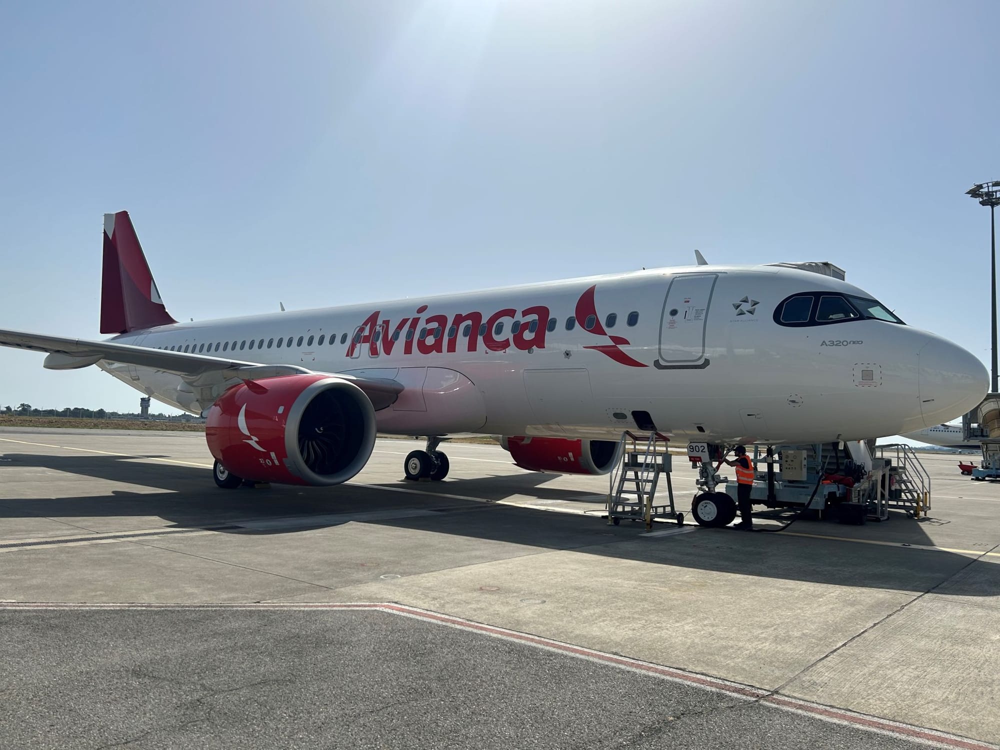 Macquarie AirFinance Delivers First of New Technology Orderbook, an Airbus A320NEO, to Avianca