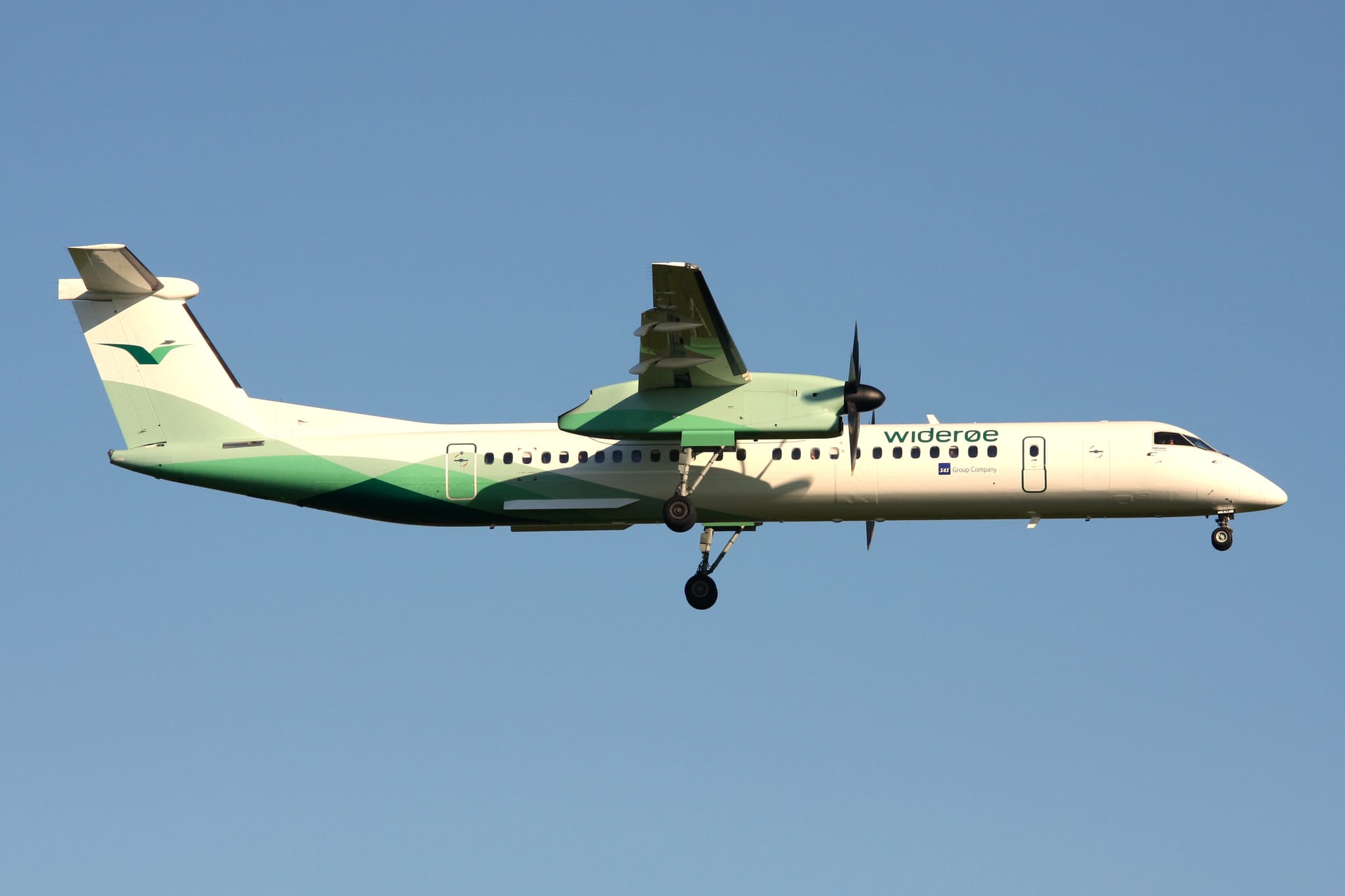 TrueNoord leases two Dash 8-400s to Widerøe