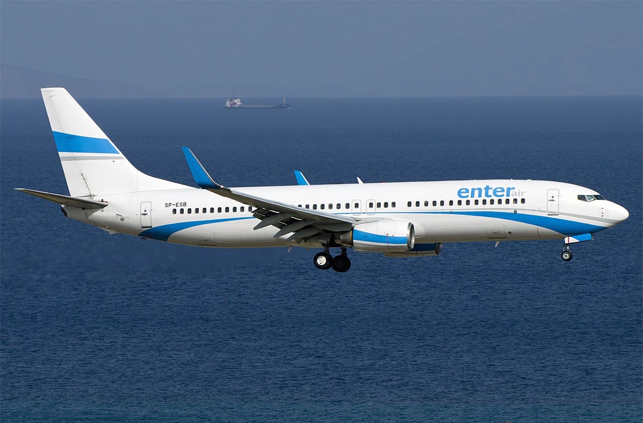 Aergo Capital Announces Sale of One (1) B737-800 to Enter Air